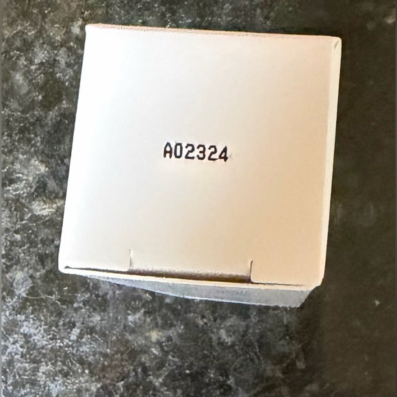 LIMITED EDITION Color Street Jasmine Woods Hand Cream - Picture 6 of 6